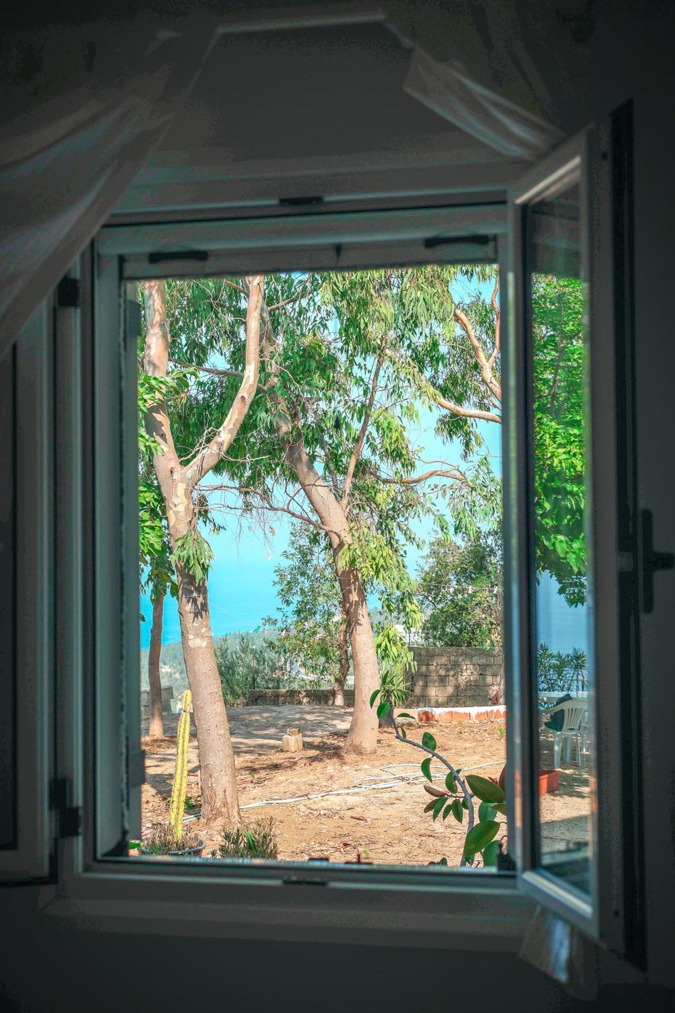 Casablanca Rooms Dhërmi Exteriör bild