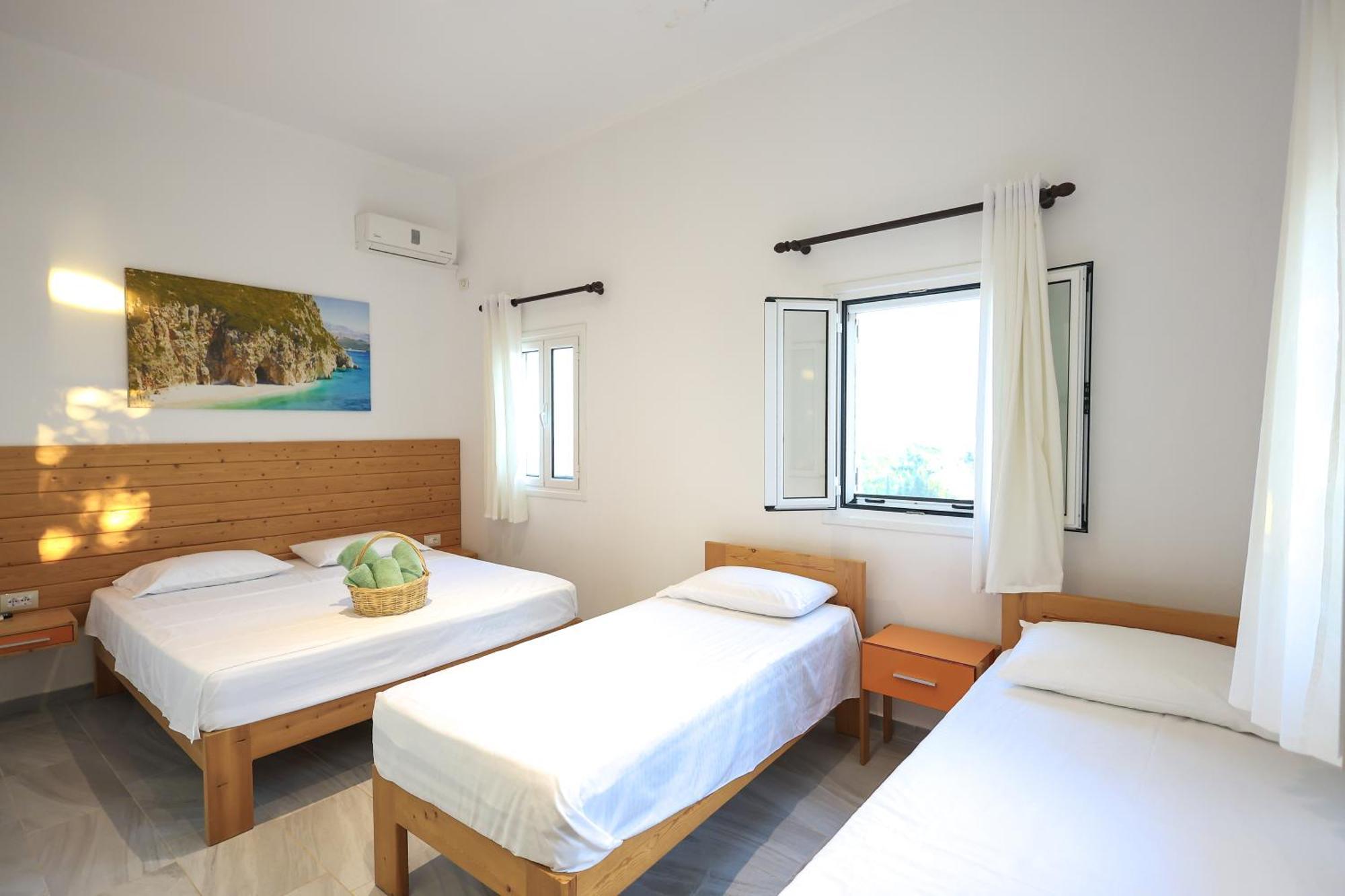 Casablanca Rooms Dhërmi Exteriör bild